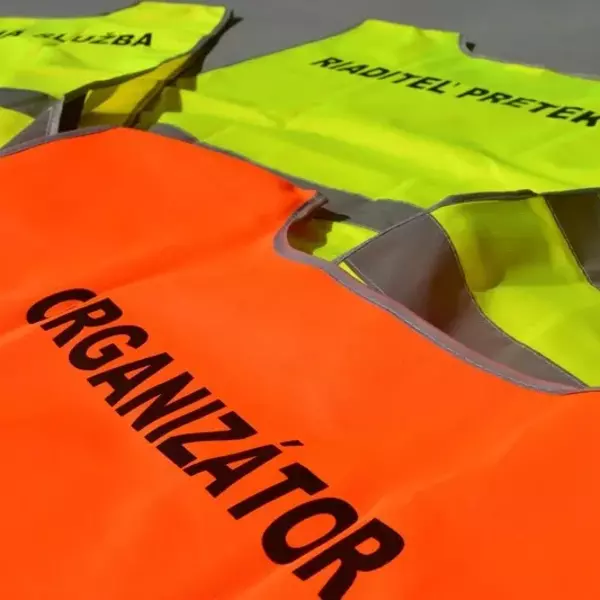 Reflexné vesty s potlačou Organizátor a Riaditeľ pretekov